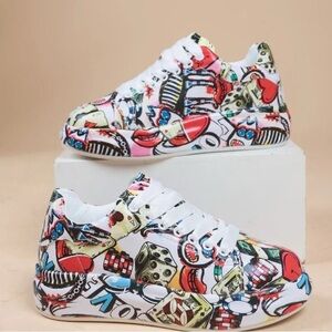 Women’s multicolor graffi print thick sole sneakers size 7-7.5 (EU40/41)